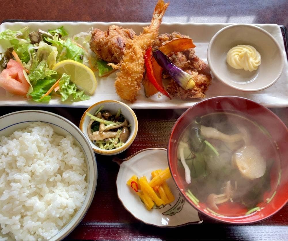 味亭 花の家