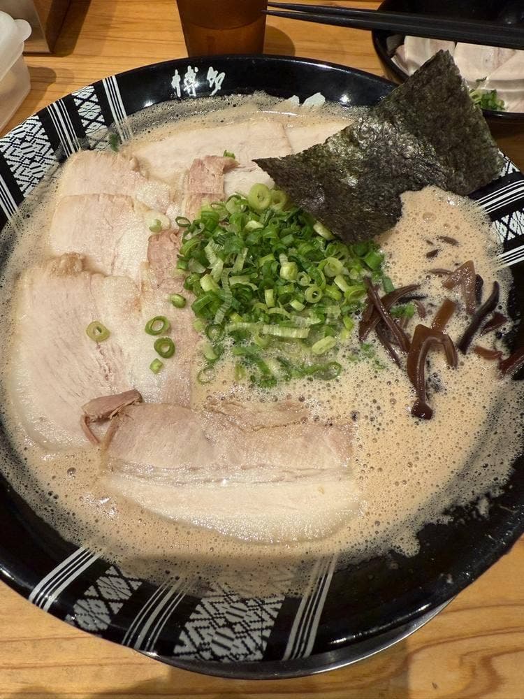 博多一双 新横浜ラーメン博物館店