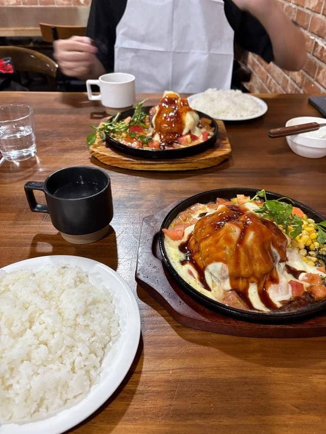 山中湖畔のステーキ酒場 - サブ画像3