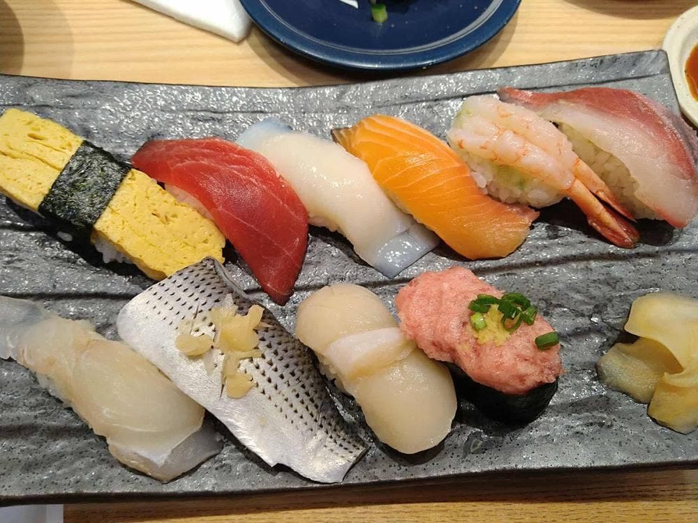 もりもり寿司 イオンモール新小松店