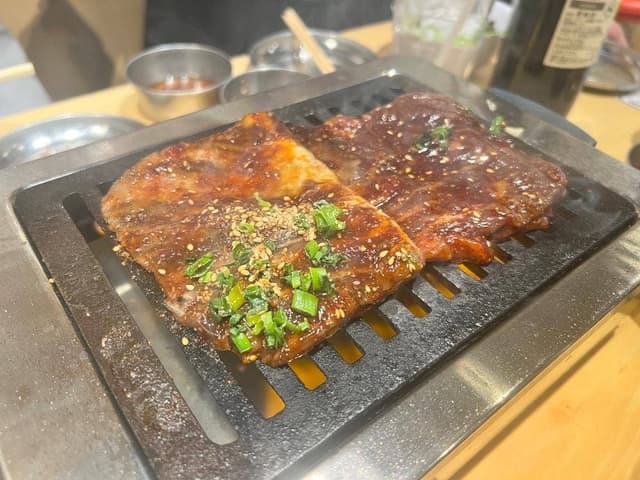 大阪焼肉・ホルモン ふたご 赤羽店 - サブ画像1