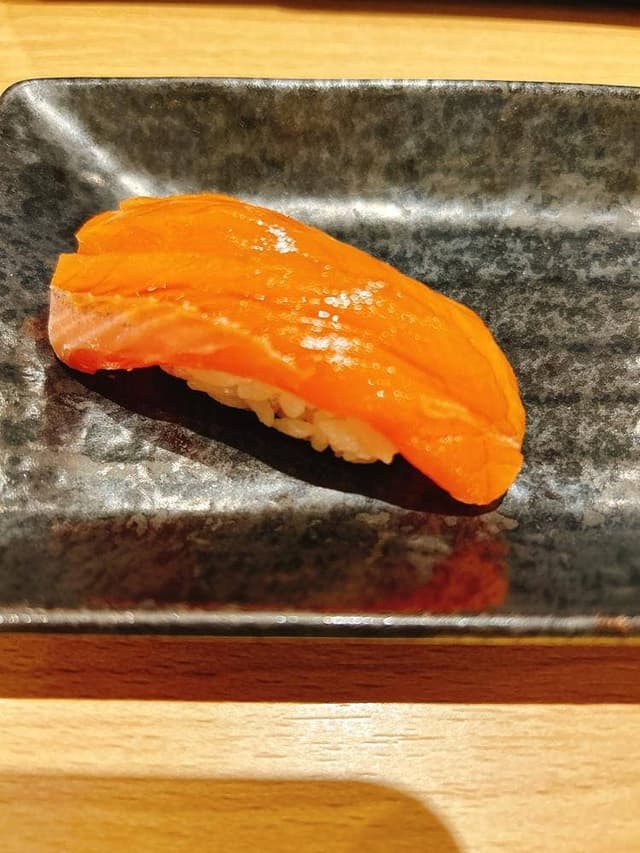 札幌魚河岸 五十七番寿し 東京駅店 - サブ画像3