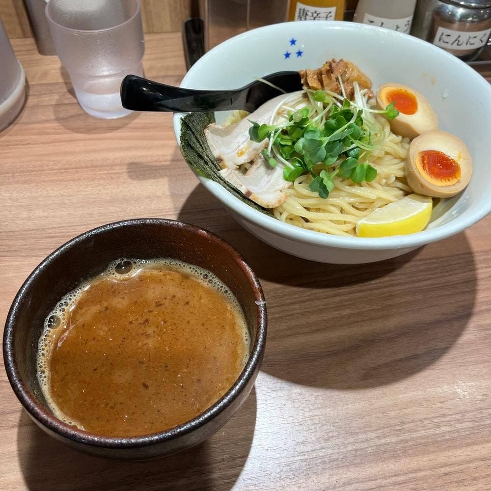 みつ星製麺所 三宮店