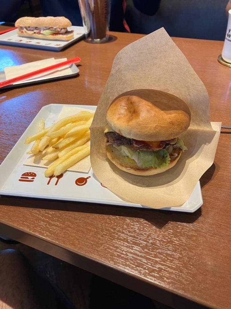 カフェ ヨシノ 長久手店
