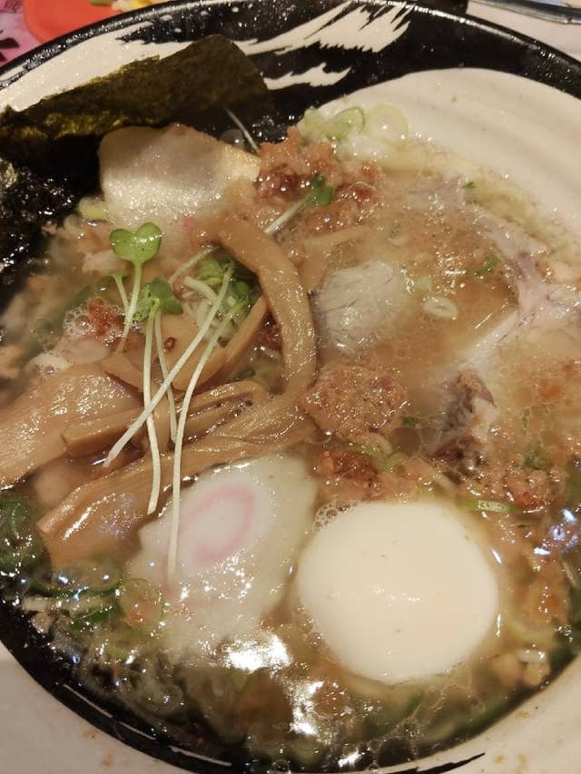 函館麺厨房あじさい 紅店 - サブ画像1