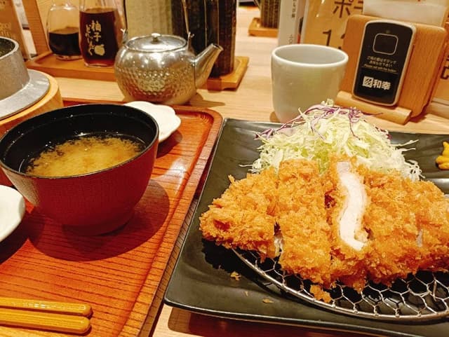 とんかつ和幸 川崎アゼリア本店 - サブ画像1