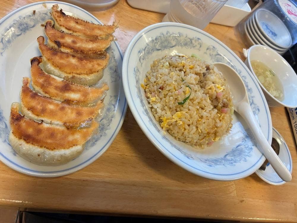 ぎょうざの満洲 高円寺北口店