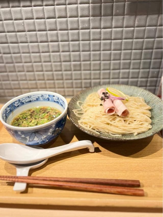 ダシと麺 くじら - サブ画像1