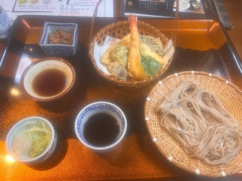 お食事処・古民家 茶臼