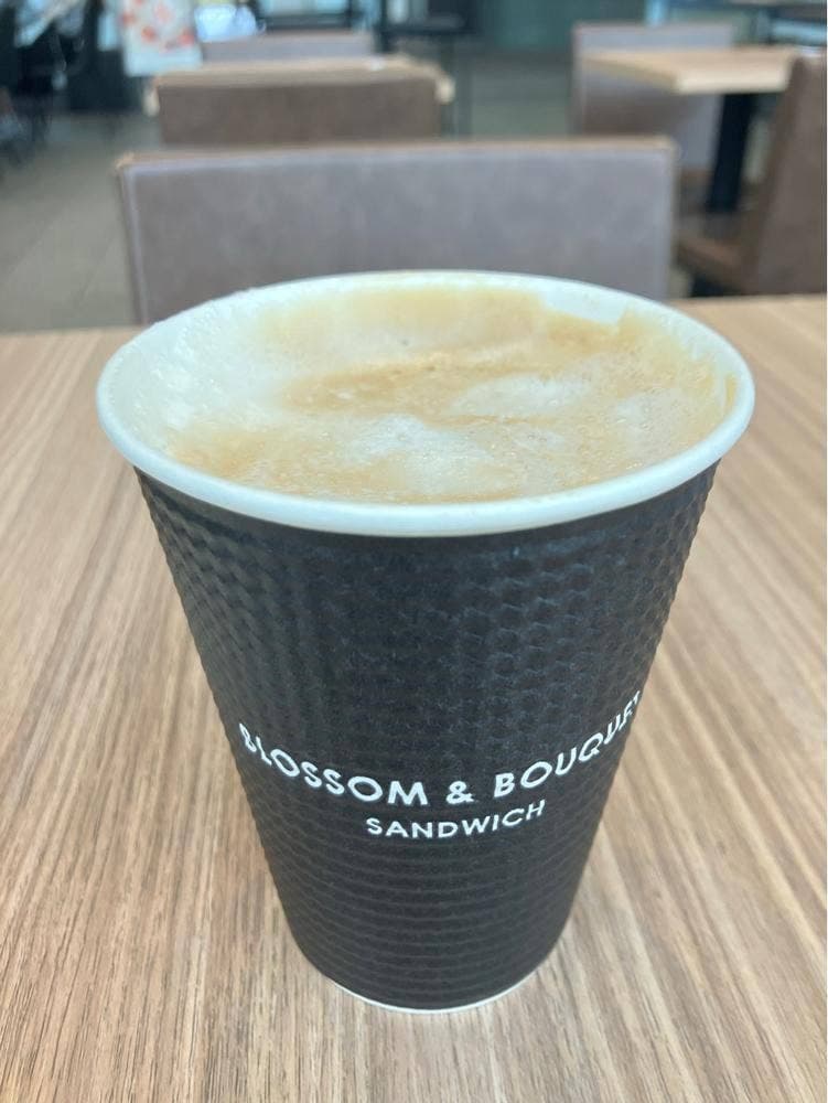 BLOSSOM & BOUQUET 秋葉原UDX店