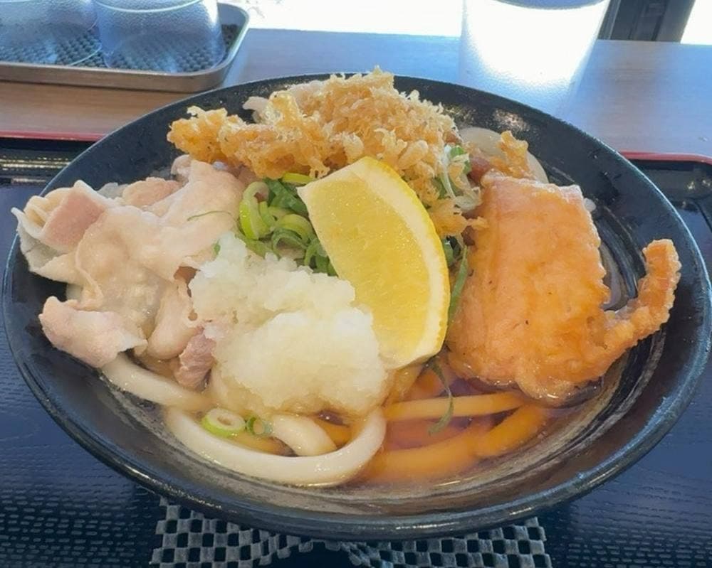 讃岐翔平