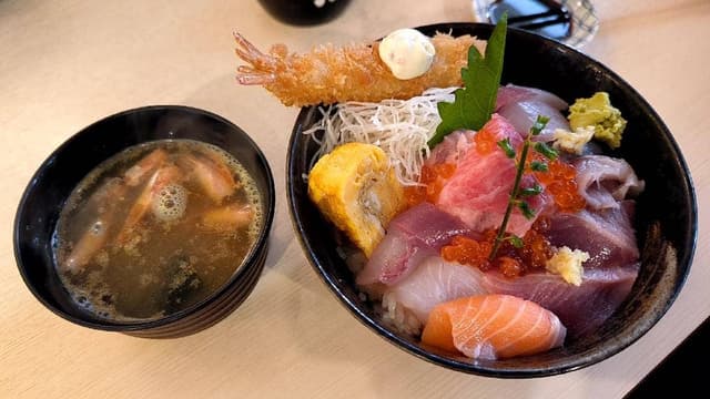 淳ちゃん寿司 - サブ画像1