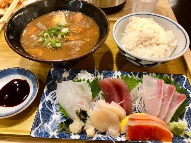 しまかぜ食堂 鵜方店 - サブ画像1