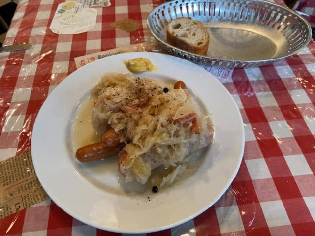 ボンジュール食堂 - サブ画像1