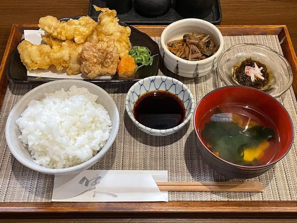 お食事処 ゆづら