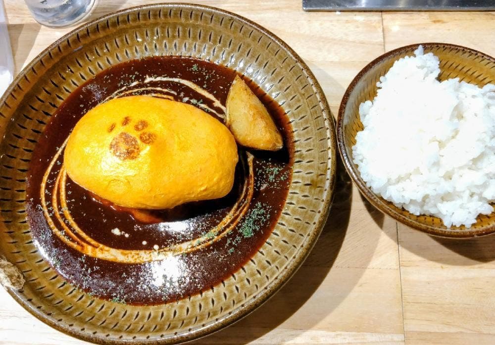 はんばーぐとおむらいすのお店 いくら 博多店
