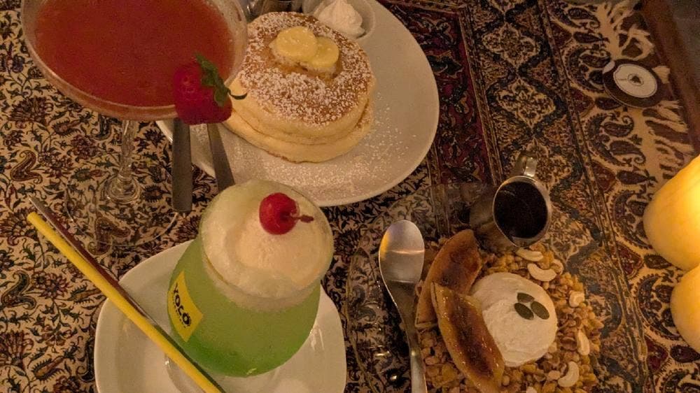 YOLO cafe & shisha 赤坂店