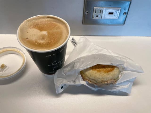 タリーズコーヒー 羽田空港第2ターミナル店 - サブ画像2