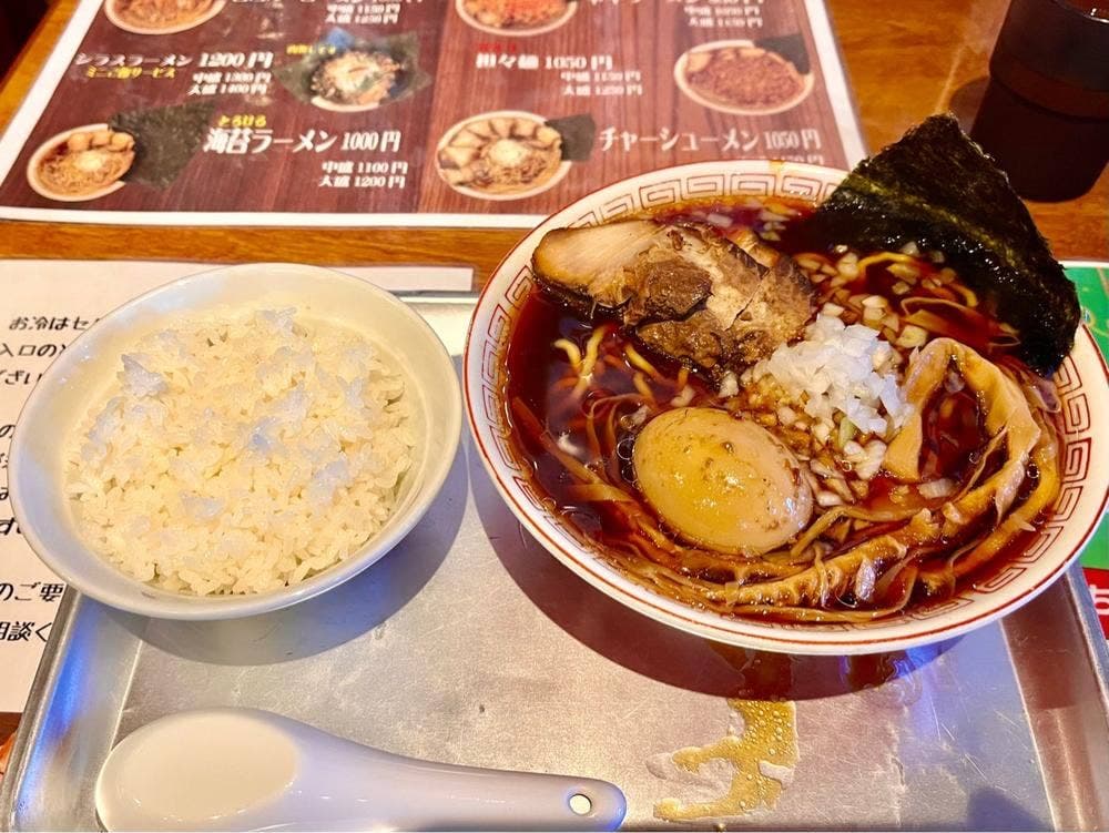 びーどろ食堂
