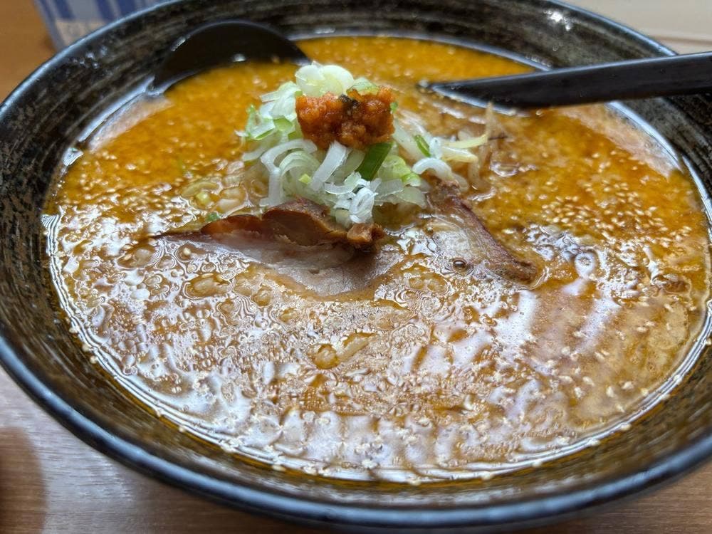 とんこつ風らーめん西や