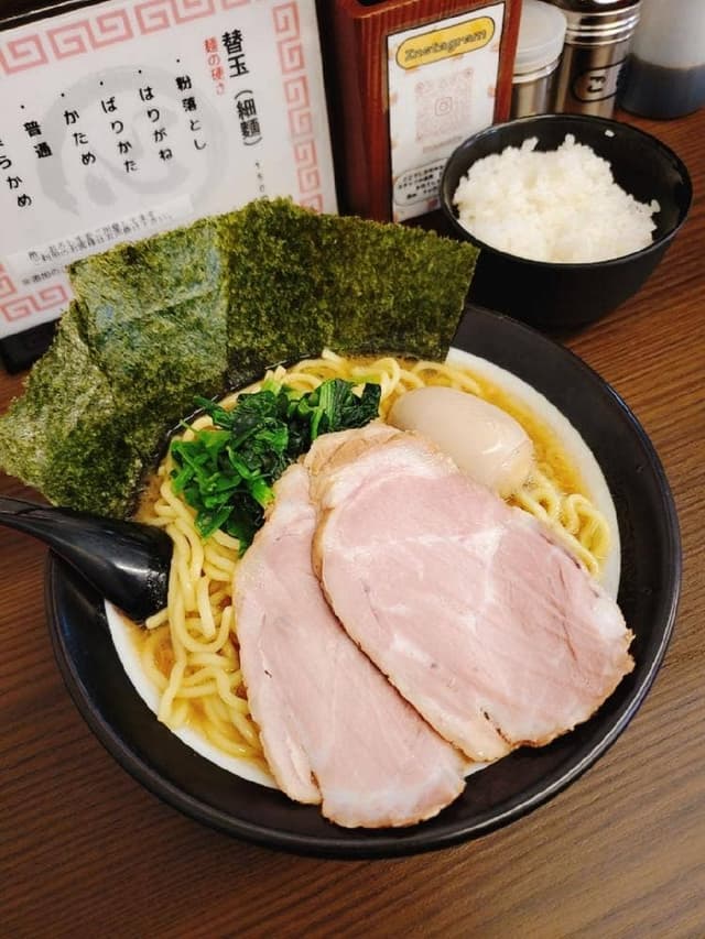 豚骨醤油ラーメン 心 - サブ画像1