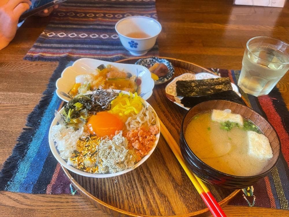 タラチネ