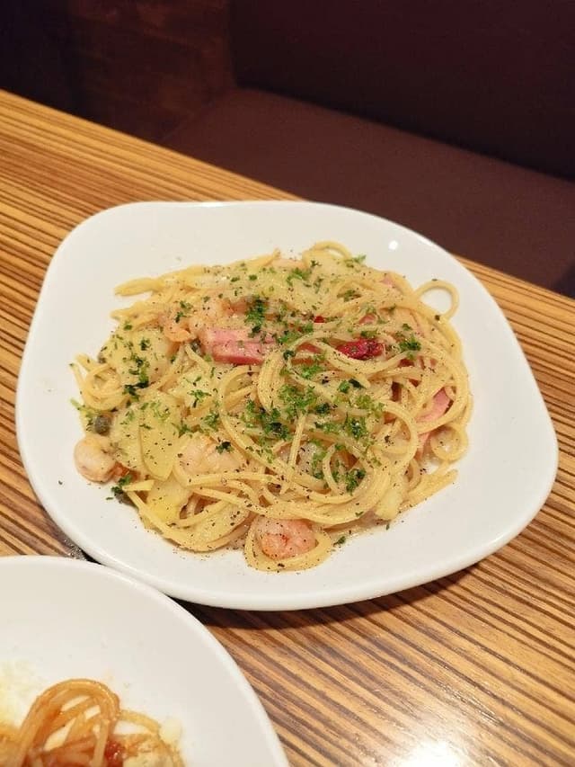 パリ食堂 プチレストランアトリエ - サブ画像1