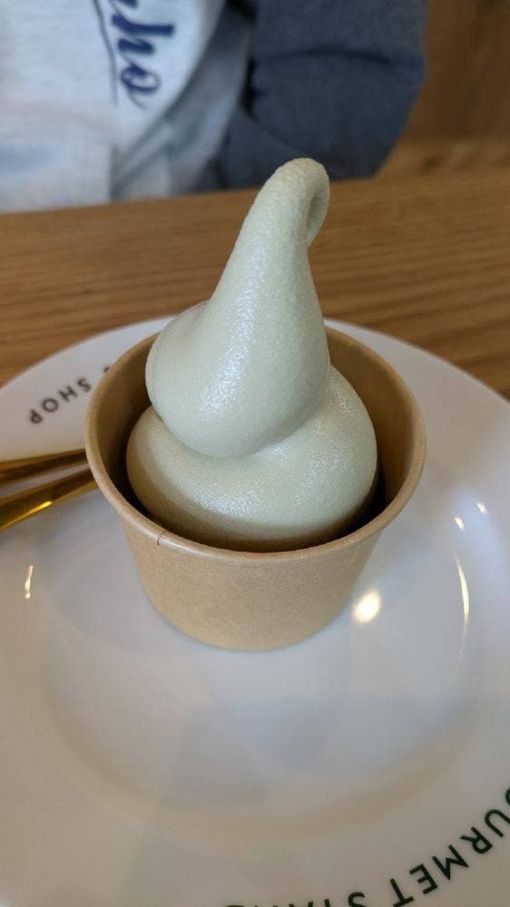 IKOMA GOURMET STAND DONUTS SHOP