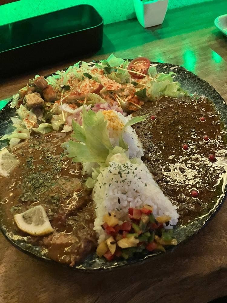 SPICE STAND TONGARI