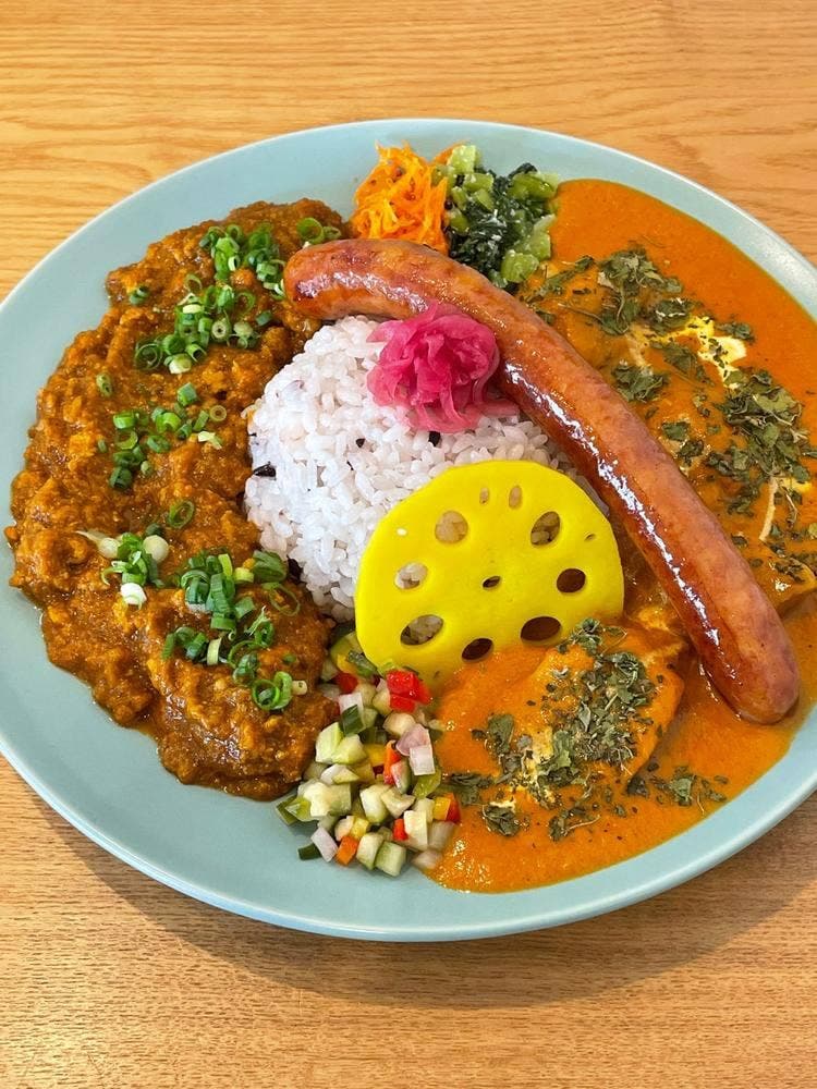 LUCCI CAFE