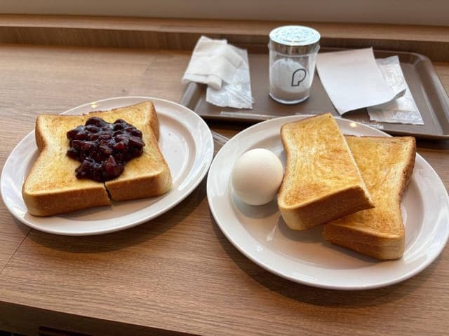 Holly's Cafe 三宮センタープラザ店 - サブ画像1