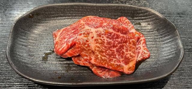牛肉商 牛旬三郎 曽根店 - サブ画像1