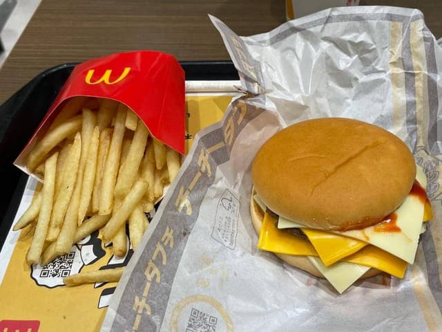 マクドナルド イオンモール座間店 - サブ画像1