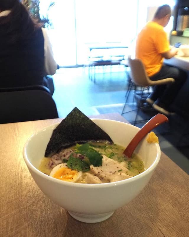 博多水炊きらぁめん - サブ画像2