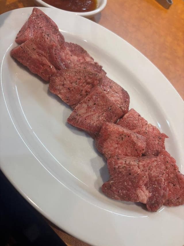焼肉やっちゃん 難波 - サブ画像1