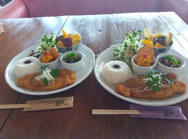 パラダイス カフェ ナルー - サブ画像1