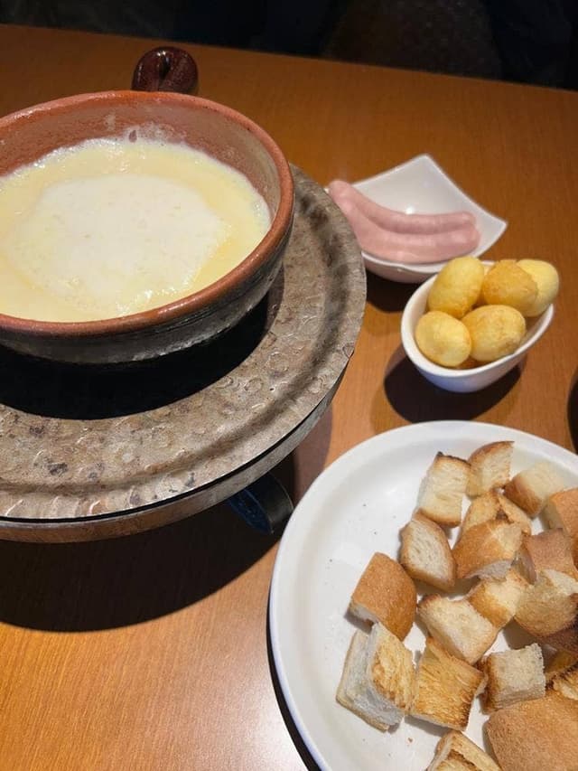 アトリエ・ド・フロマージュ 軽井沢ピッツェリア - サブ画像3