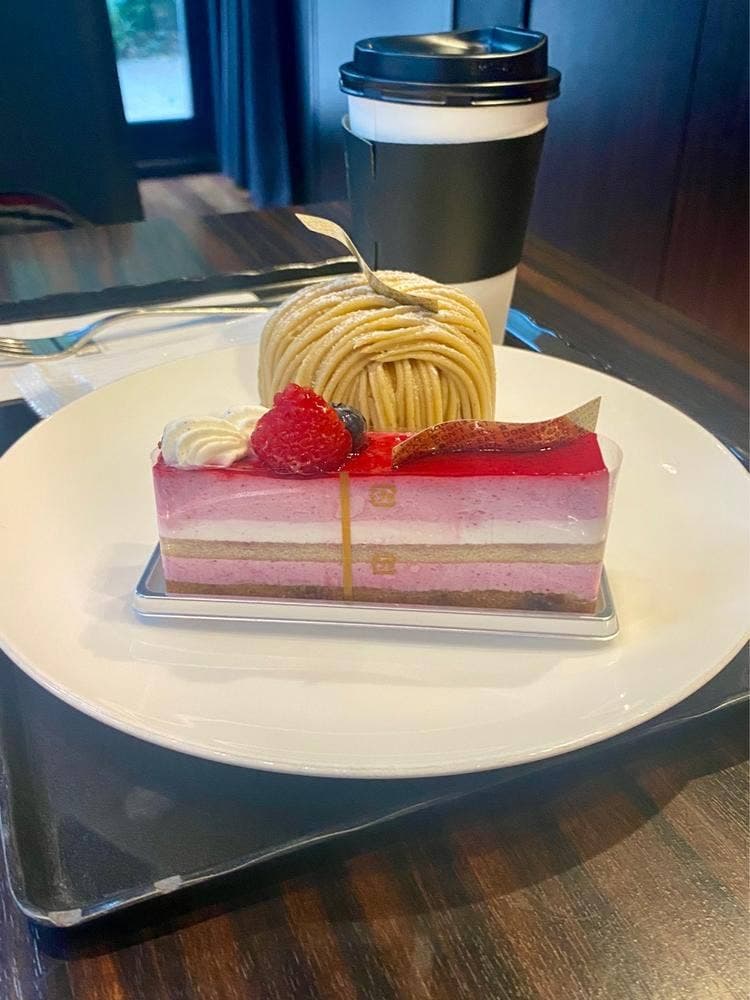 トシ・ヨロイヅカ 東京