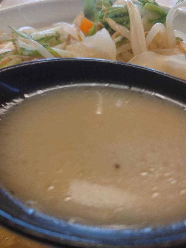 埼玉タンメン山田太郎 熊谷原島店 - サブ画像3