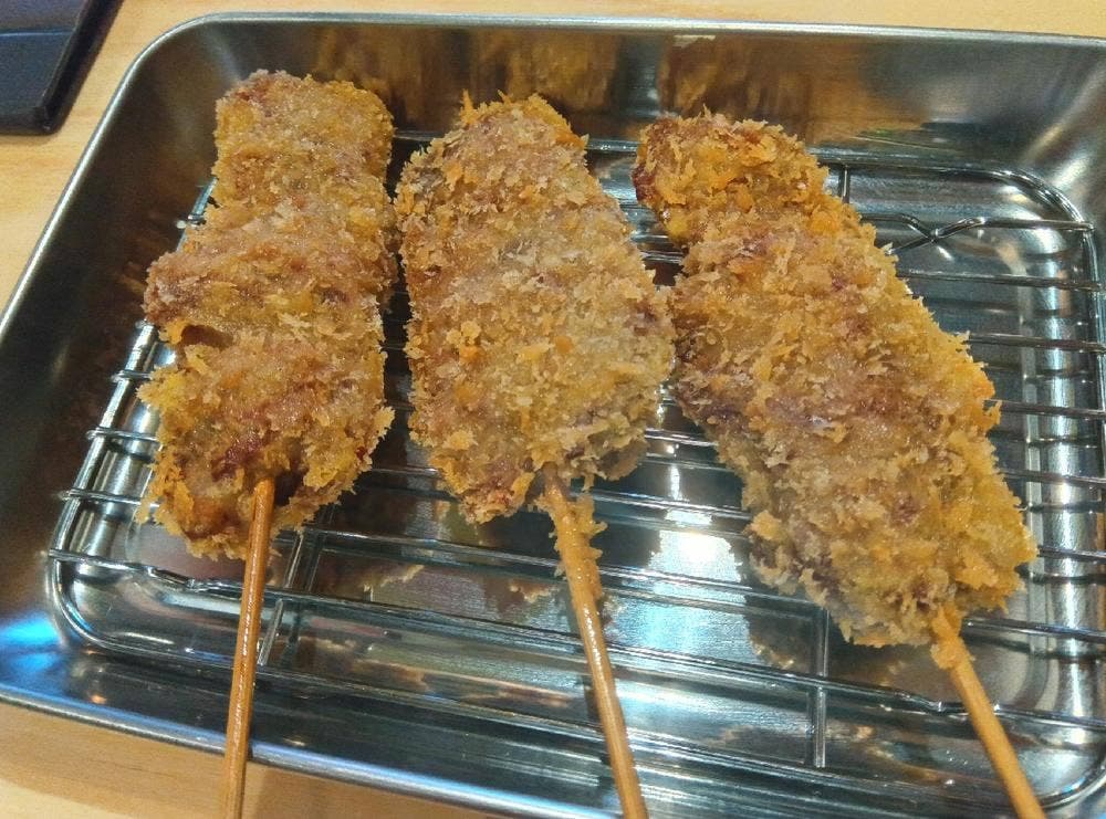 大衆レトロ酒場 串之家 小山店