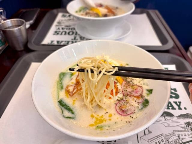 DOUBLE PIZZA&NOODLE - サブ画像2