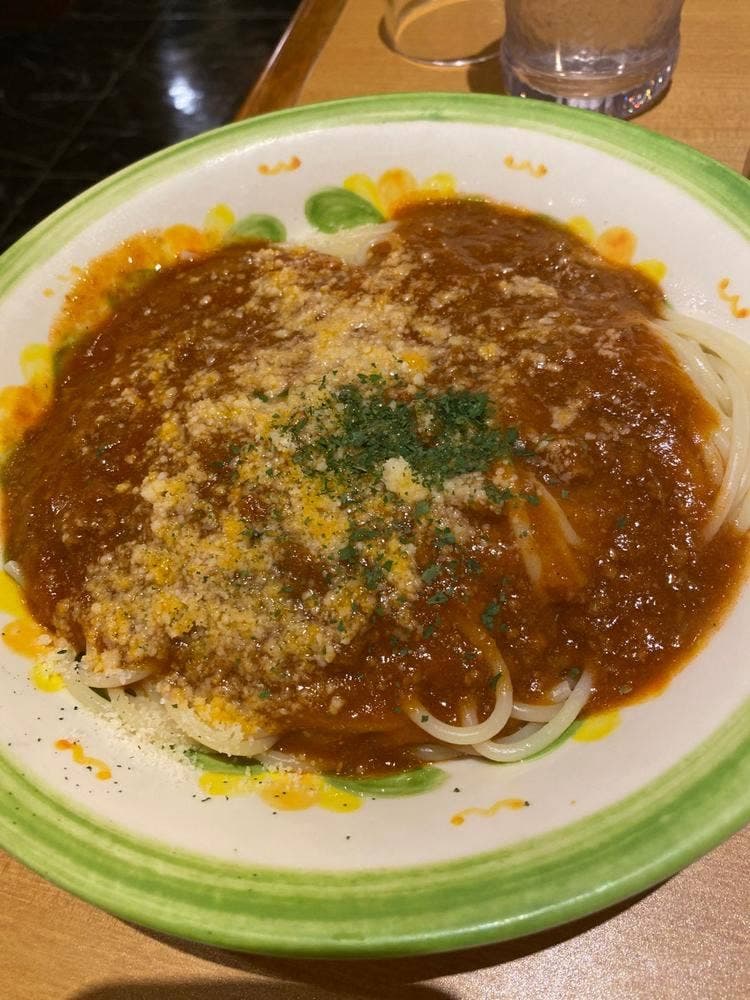 サイゼリヤ ベイタウン本牧5番街店