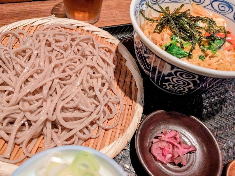 真希三鷹店