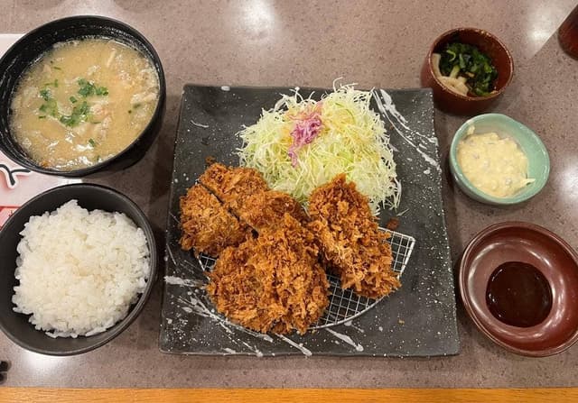 とんかついなば和幸 田町店 - サブ画像3