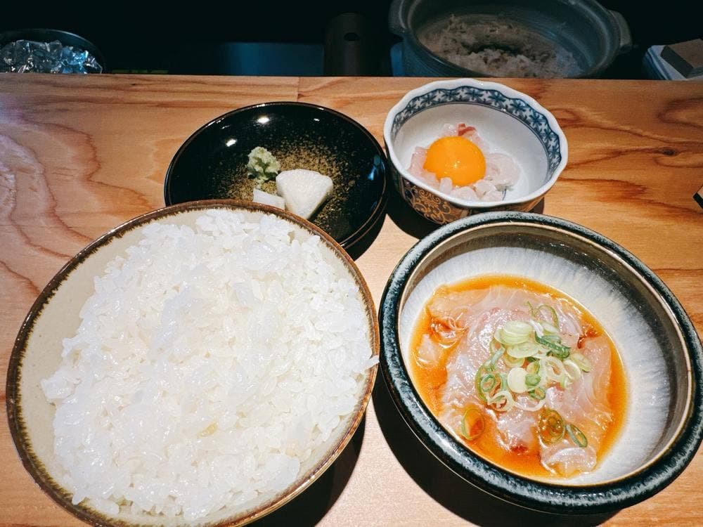 季節酒と鯛めし kamosi