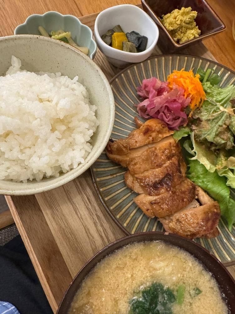 かなで食堂本店