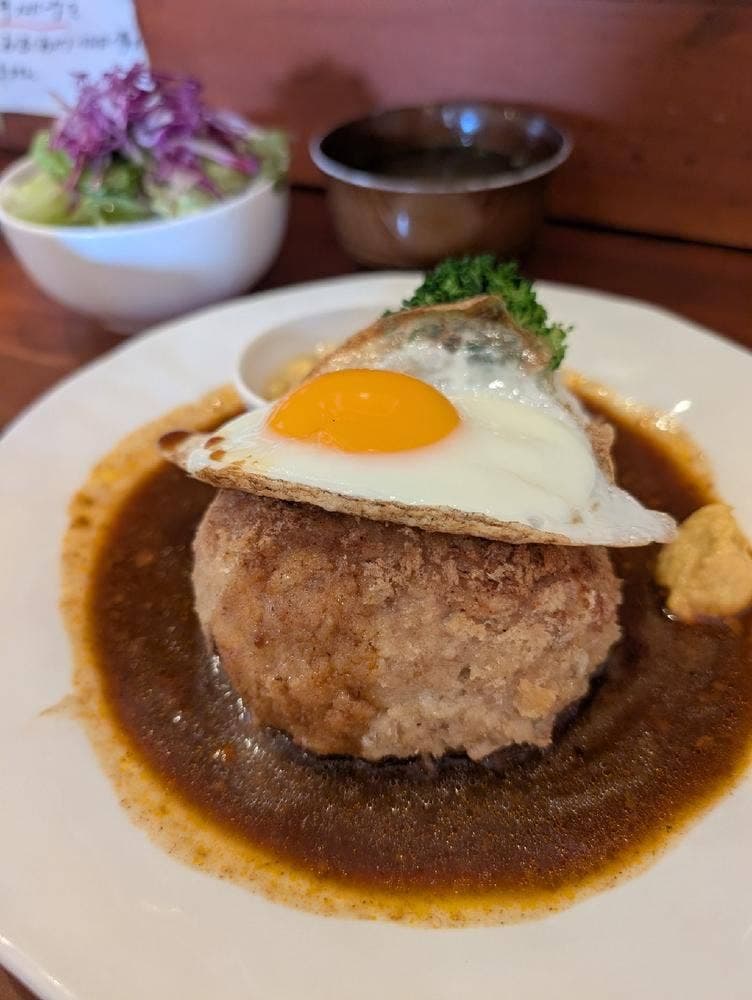 ハンバーグ食堂 榎本よしひろ商店