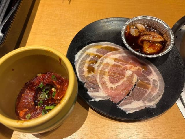 焼肉きんぐ 横浜栄店 - サブ画像1