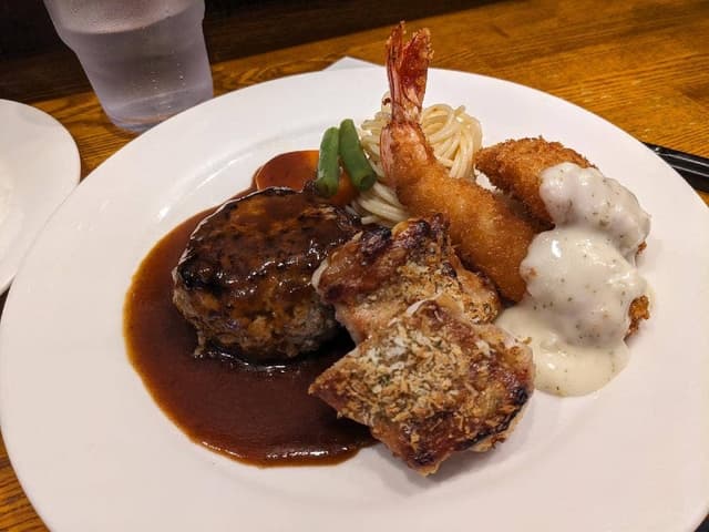 洋食屋ゆうき - サブ画像2