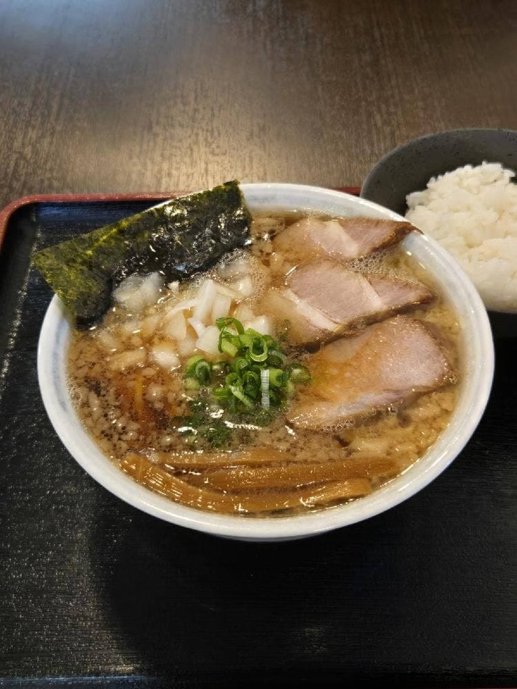 まる泰商店